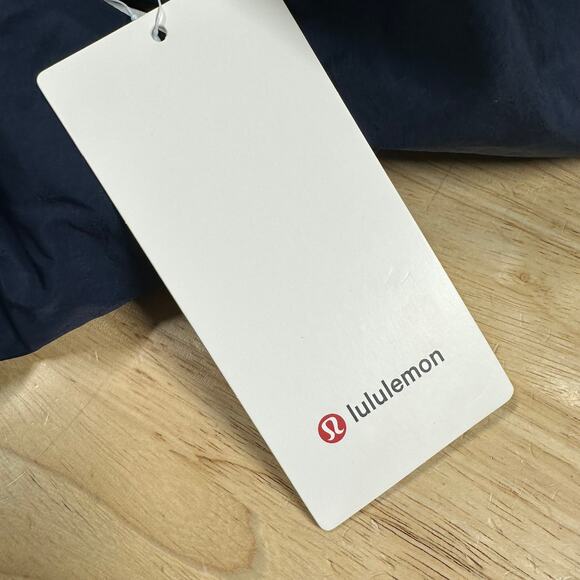 Lululemon License to Train Mid-Rise Lightweight Jogger True Navy Size 14 NWT - Picture 8 of 12